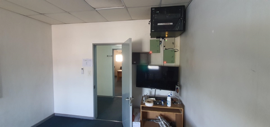 Commercial Property for Sale in Airport Industria Western Cape